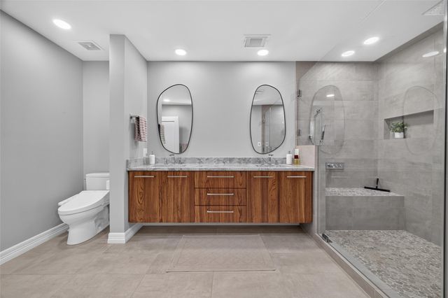 1124 Bomar Street, Houston, TX 77006