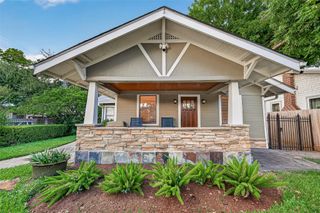 1124 Bomar Street, Houston, TX 77006