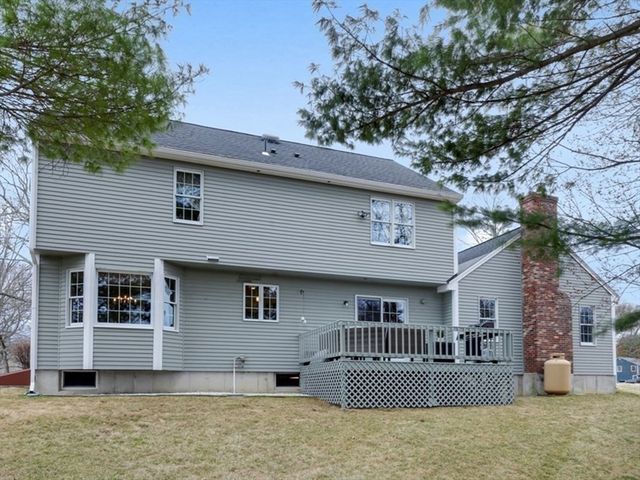 51 Old Cart Rd, Auburn, MA 01501