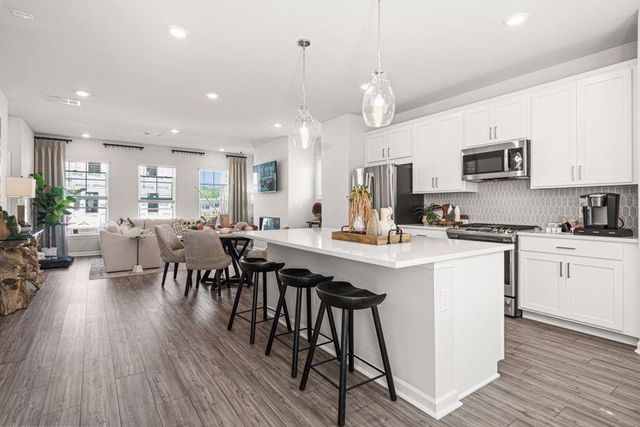 504 Provence Gate Lane, Lawrenceville, GA 30044