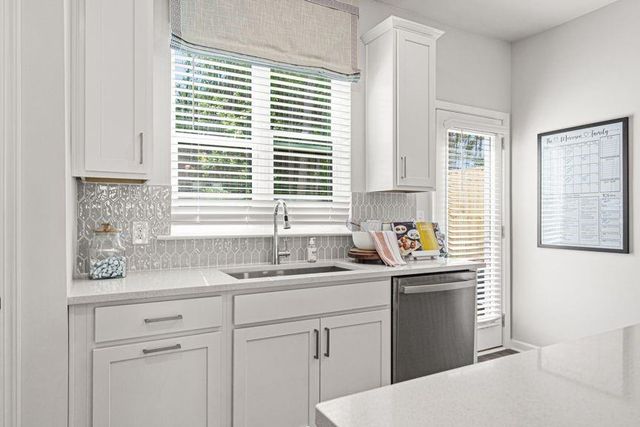 504 Provence Gate Lane, Lawrenceville, GA 30044