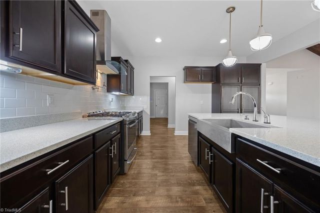 8169 Mcclanahan Drive, Browns Summit, NC 27214