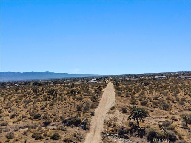 1 Nevada Road, Phelan, CA 92371