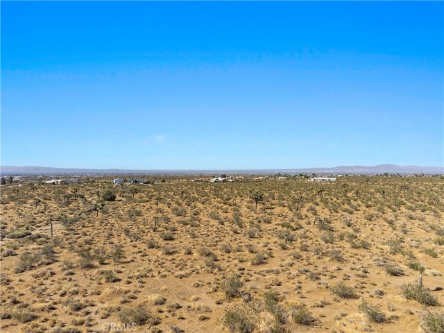 1 Nevada Road, Phelan, CA 92371