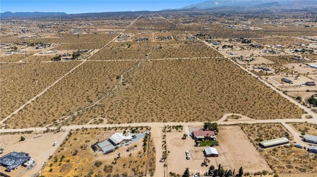 1 Nevada Road, Phelan, CA 92371