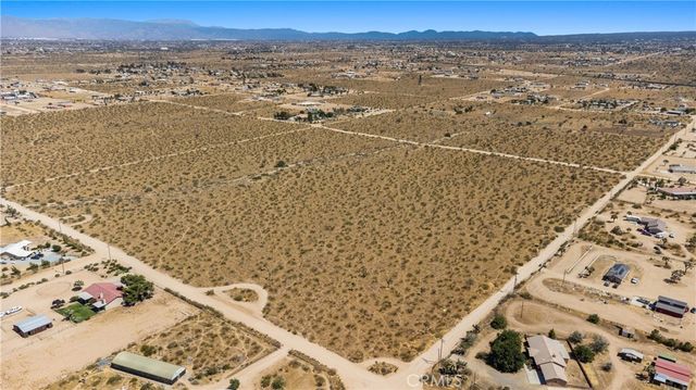 1 Nevada Road, Phelan, CA 92371