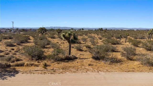 1 Nevada Road, Phelan, CA 92371