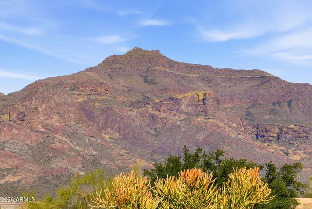 4830 S Strike It Rich Drive, Gold Canyon, AZ 85118