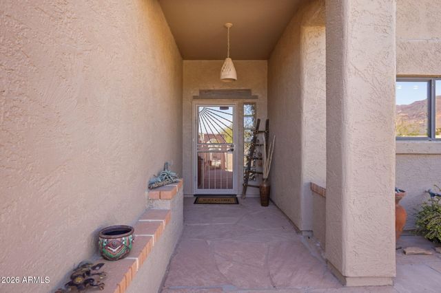 4830 S Strike It Rich Drive, Gold Canyon, AZ 85118