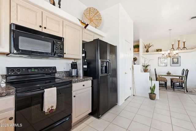 4830 S Strike It Rich Drive, Gold Canyon, AZ 85118