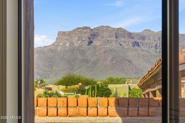 4830 S Strike It Rich Drive, Gold Canyon, AZ 85118