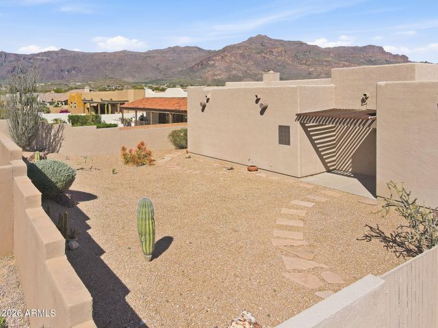 4830 S Strike It Rich Drive, Gold Canyon, AZ 85118