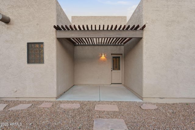 4830 S Strike It Rich Drive, Gold Canyon, AZ 85118