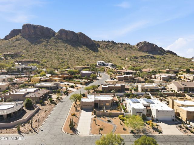 4830 S Strike It Rich Drive, Gold Canyon, AZ 85118