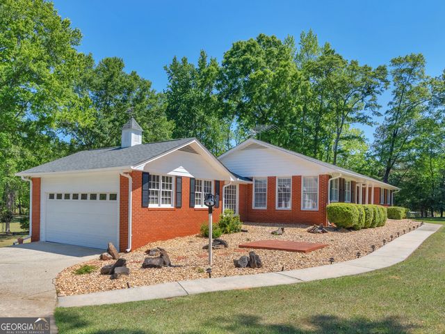 723 Goza Road, Fayetteville, GA 30215