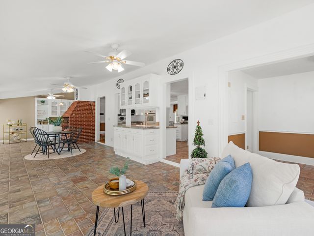723 Goza Road, Fayetteville, GA 30215