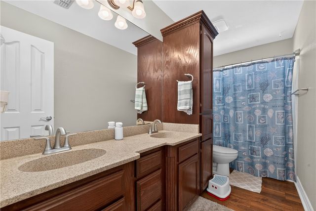 2414 Santa Maria, Corpus Christi, TX 78415