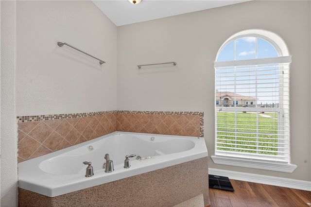 2414 Santa Maria, Corpus Christi, TX 78415