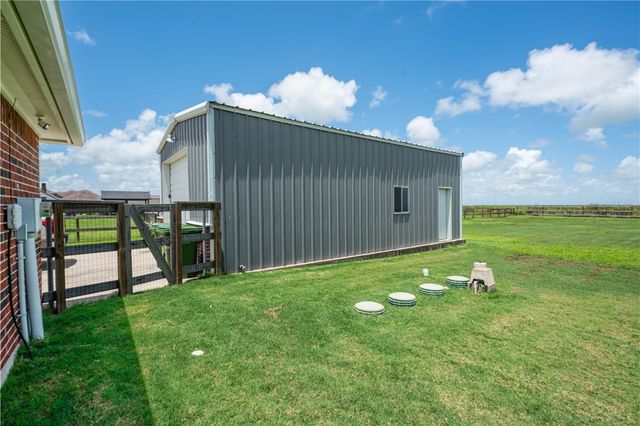 2414 Santa Maria, Corpus Christi, TX 78415