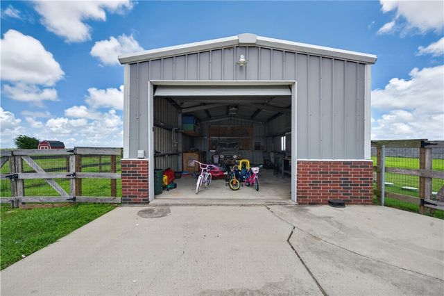 2414 Santa Maria, Corpus Christi, TX 78415