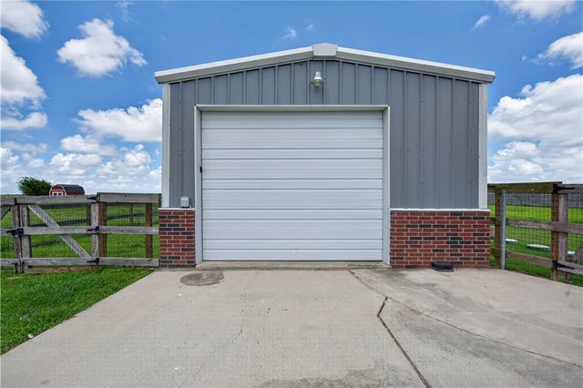 2414 Santa Maria, Corpus Christi, TX 78415