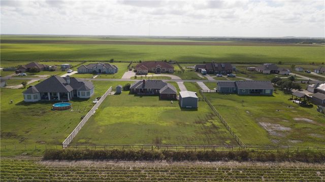 2414 Santa Maria, Corpus Christi, TX 78415