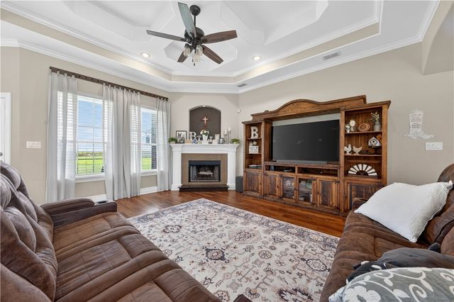 2414 Santa Maria, Corpus Christi, TX 78415
