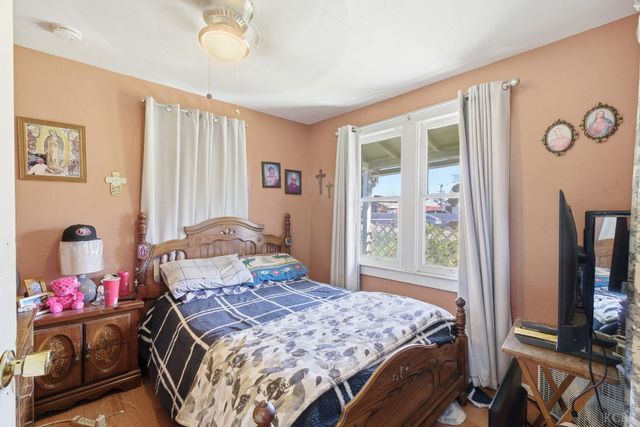 1810 Hardcastle Avenue, Hanford, CA 93230