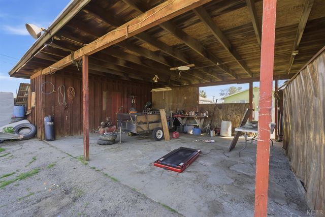 1810 Hardcastle Avenue, Hanford, CA 93230