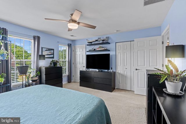 1 ROSEMARY DR, Lumberton, NJ 08048