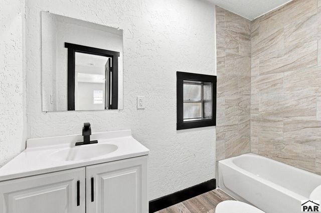 2803 Baltimore Ave, Pueblo, CO 81003