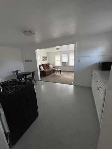 6016 33rd AVENUE, Kenosha, WI 53142