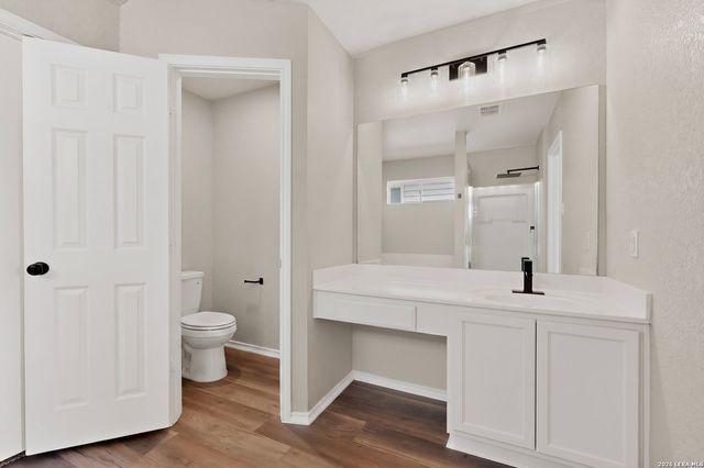 11002 Funny Cide, San Antonio, TX 78245