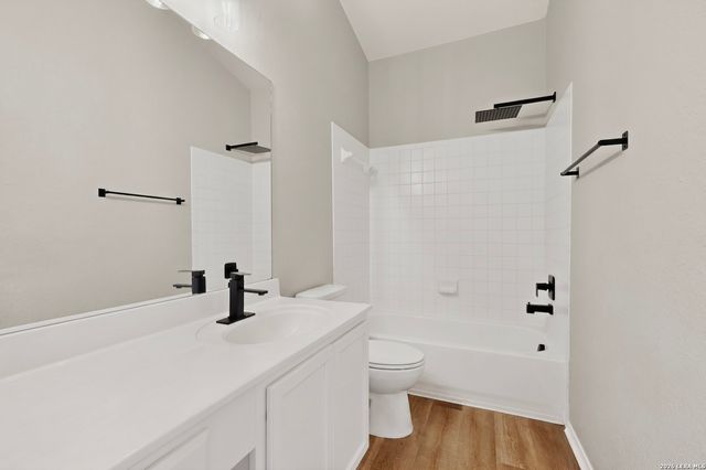 11002 Funny Cide, San Antonio, TX 78245