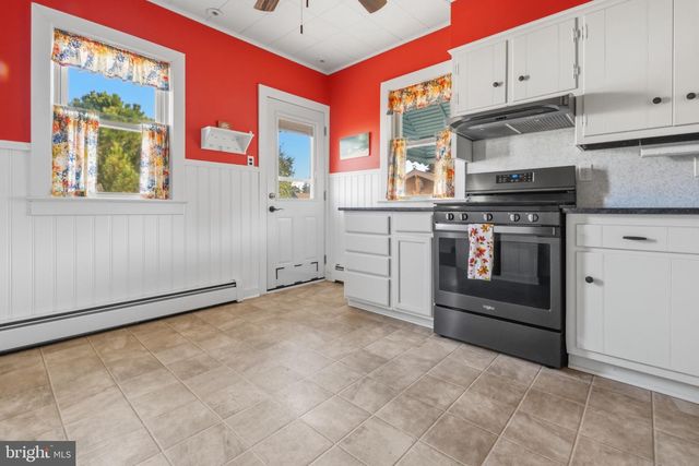69 HESS AVE, Woodbury, NJ 08096