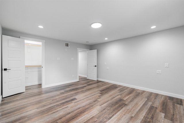 901 Isbell Road, Fort Worth, TX 76114