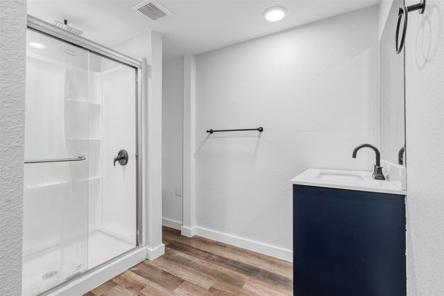 901 Isbell Road, Fort Worth, TX 76114