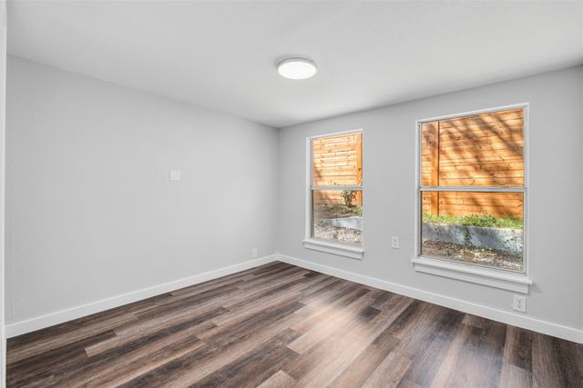 901 Isbell Road, Fort Worth, TX 76114