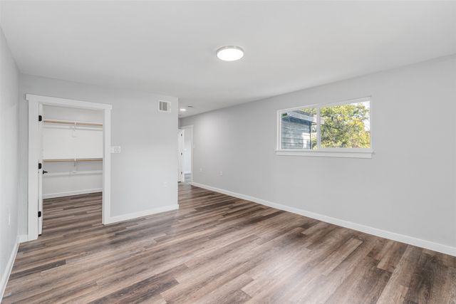 901 Isbell Road, Fort Worth, TX 76114