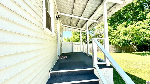 1623 CLARK STREET, Paducah, KY 42003