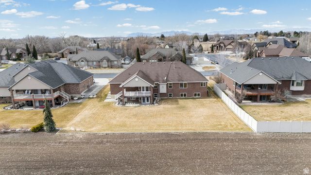 1780 N 1350 W, Farr West, UT 84404