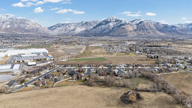 1780 N 1350 W, Farr West, UT 84404