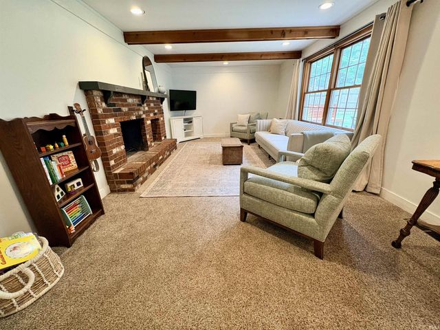 1317 Chanterelle Drive, Fort Wayne, IN 46845