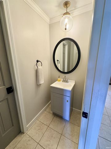 1317 Chanterelle Drive, Fort Wayne, IN 46845