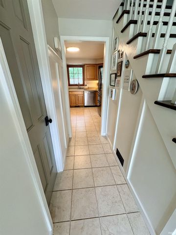 1317 Chanterelle Drive, Fort Wayne, IN 46845