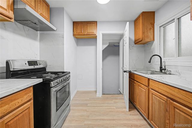 19936 Goddard Street, Detroit, MI 48234