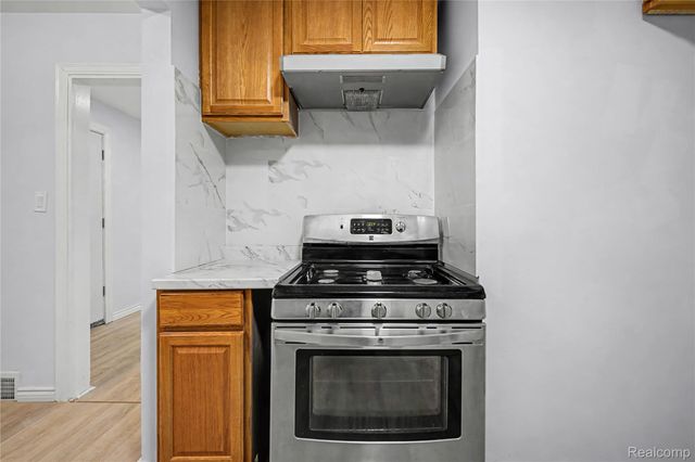 19936 Goddard Street, Detroit, MI 48234