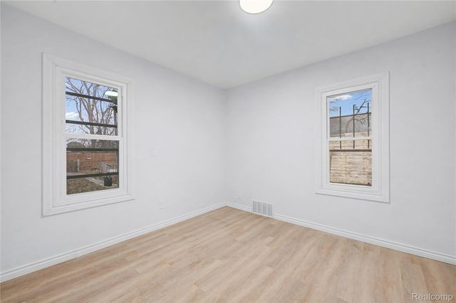 19936 Goddard Street, Detroit, MI 48234