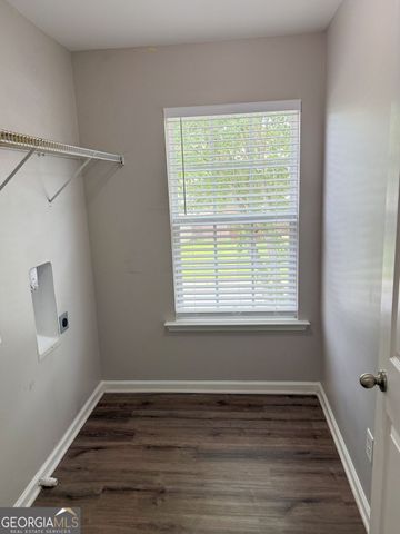 4509 Creekside Cove, Atlanta, GA 30349