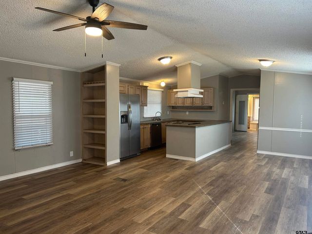 16174 Love, Lindale, TX 75771